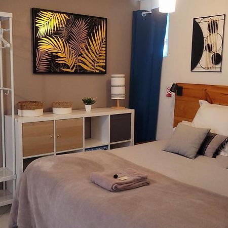 Ravissant Studio Prive 2 Pieces "Le Cosy" Tout Equipe Monchy-Saint-Eloi Exterior photo